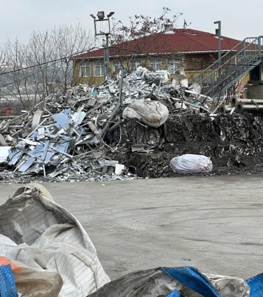Esenyurt Şehitler Mahallesi Hurdacı